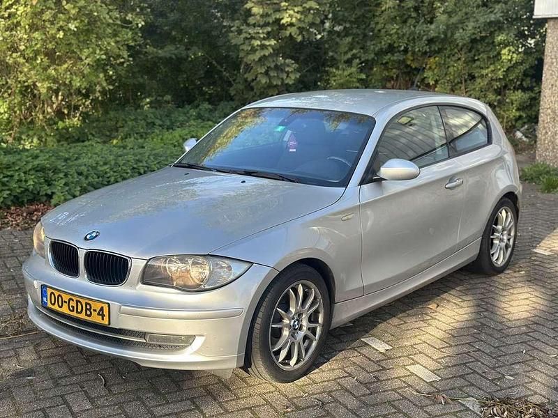 Gebruikt 2008 BMW 118 Hatchback | € 2.250 (Eerlijke prijs) - Afbeelding 1/4