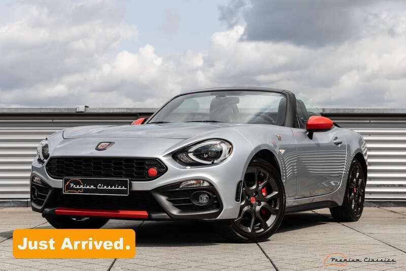 Zilver Gebruikt 2018 Fiat 124 Spider Abarth Cabriolet | € 35.950 (Eerlijke prijs) - Afbeelding 1/4
