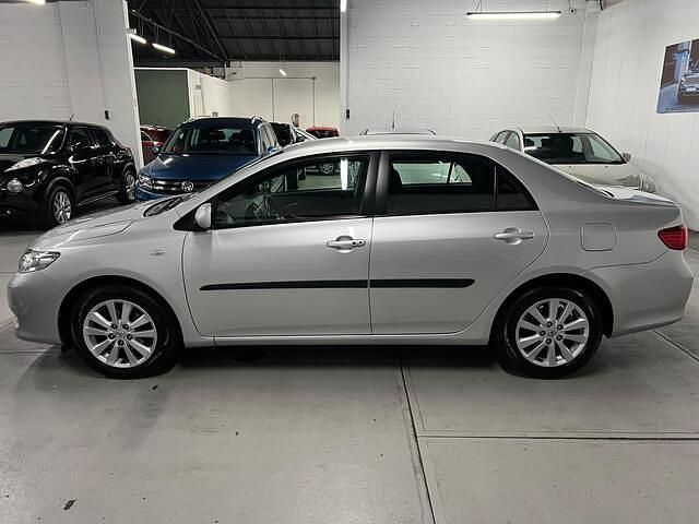 Occasion Toyota Corolla Luna 124 PK (91 kW) 2008 Grijs Sedan