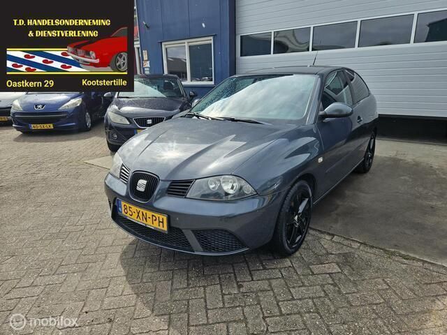 Grijs Gebruikt 2007 Seat Ibiza Hatchback | € 1.650 (Eerlijke prijs) - Afbeelding 1/4