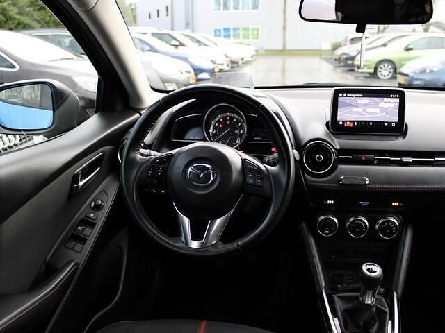 Occasion Mazda 2 90 PK (66 kW) 2017 Blauw Hatchback