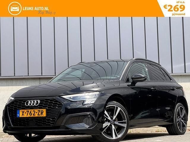 Zwart, metallic lak Gebruikt 2020 Audi A3 Sportback Black Edition Hatchback | € 22.930 (Super prijs) - Afbeelding 1/4