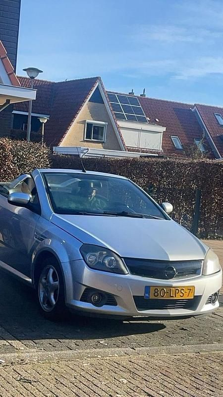 Occasion Opel Tigra 89 PK (65 kW) 2006 Cabriolet