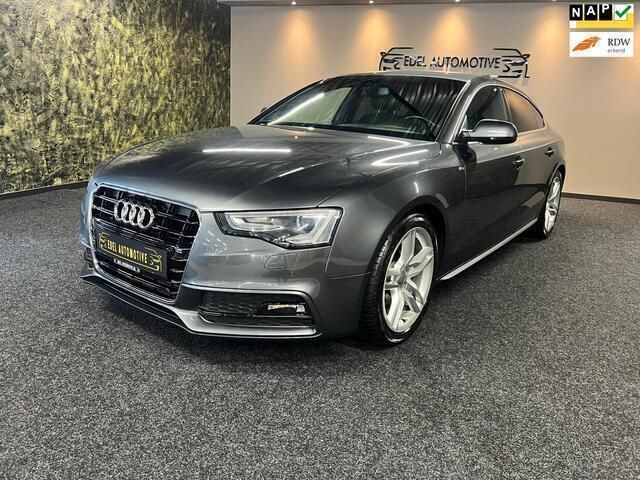 Grijs Gebruikt 2012 Audi A5 Sportback S-Line Hatchback | € 11.999 (Iets duurder) - Afbeelding 1/4