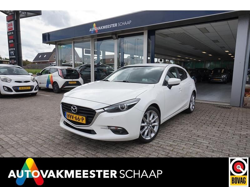 Wit Gebruikt 2018 Mazda 3 Hatchback | € 20.950 (Duur) - Afbeelding 1/4