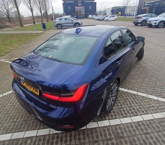 Occasion BMW 320 Executive 2020 Blauw (metallic) Sedan