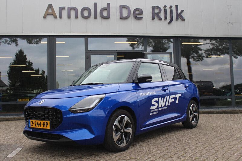 Blauw Gebruikt 2024 Suzuki Swift Style Hatchback | € 22.950 (Duur) - Afbeelding 1/4