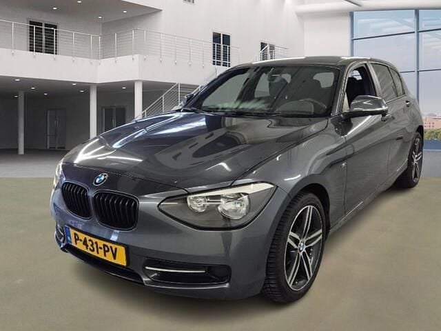 Grijs Gebruikt 2014 BMW 116 Executive Hatchback | € 8.495 (Super prijs) - Afbeelding 1/4