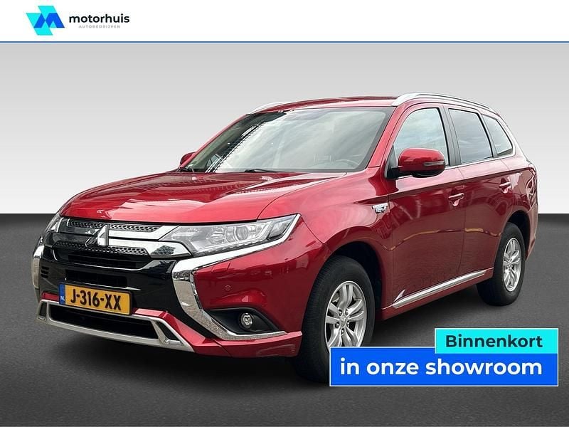 Rood Gebruikt 2020 Mitsubishi Outlander P-HEV SUV | € 21.440 (Goede deal) - Afbeelding 1/4