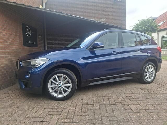 Blauw Gebruikt 2017 BMW X1 SUV | € 18.740 (Super prijs) - Afbeelding 1/4