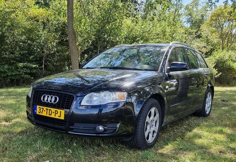 Gebruikt 2006 Audi A4 Business Stationwagen | € 2.995 - Afbeelding 1/4