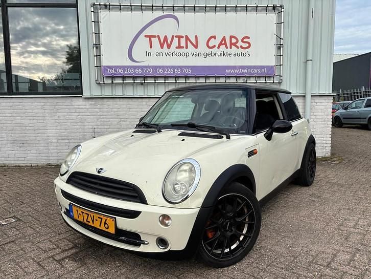 Occasion Mini Cooper Pepper 116 PK (85 kW) 2005 Wit Hatchback
