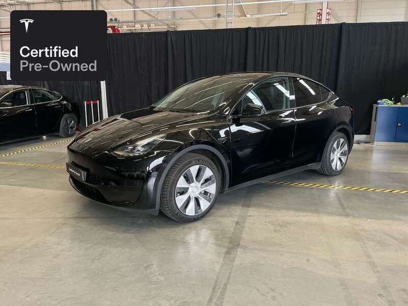 Zwart Gebruikt 2023 Tesla Model Y SUV | € 35.900 - Afbeelding 1/4