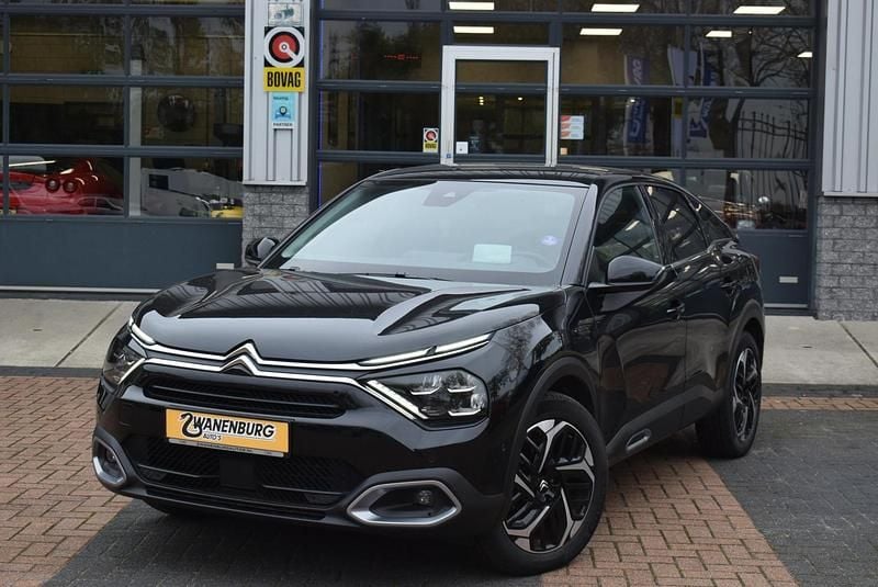 Zwart Gebruikt 2024 Citroën C4 Feel SUV | € 22.750 (Eerlijke prijs) - Afbeelding 1/4