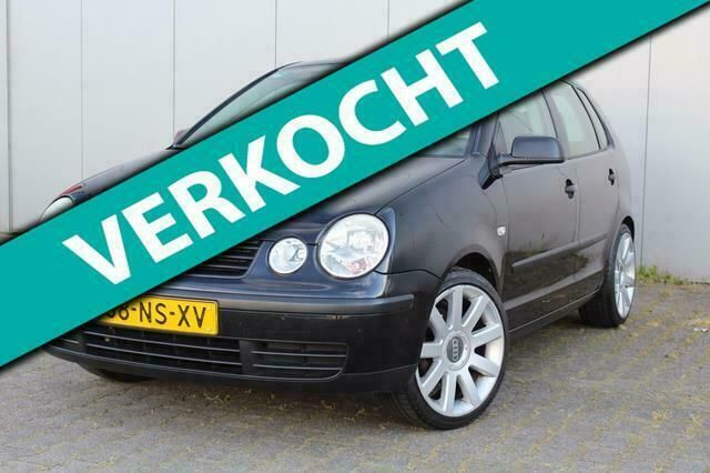 Zwart Gebruikt 2004 VW Polo Hatchback | € 1.945 (Eerlijke prijs) - Afbeelding 1/4