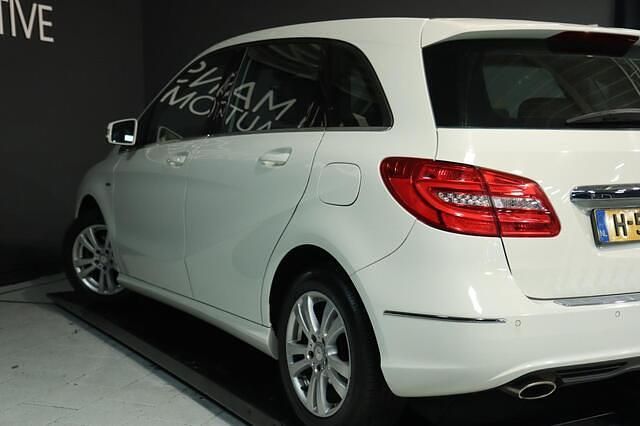 Occasion Mercedes B180 Ambition 123 PK (90 kW) 2012 Wit MPV