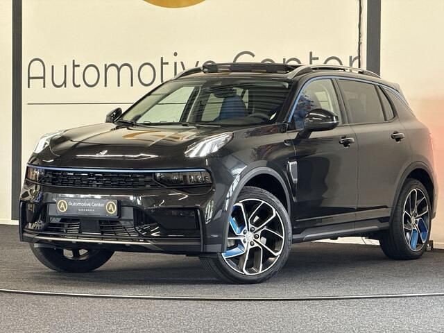 Zwart Gebruikt 2023 Lynk & Co 01 SUV | € 25.995 (Goede deal) - Afbeelding 1/4