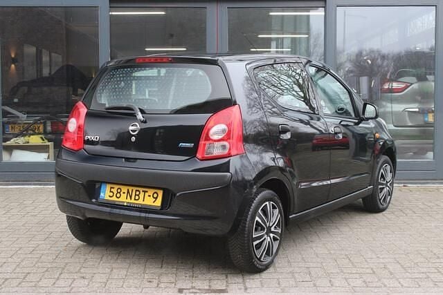Occasion Nissan Pixo Acenta 68 PK (50 kW) 2010 Zwart Hatchback