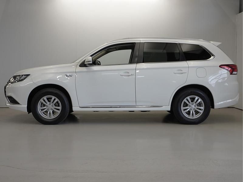 Occasion Mitsubishi Outlander 225 PK (165 kW) 2020 Wit SUV