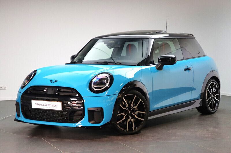 Blauw Gebruikt 2024 Mini John Cooper Works Hatchback | € 39.950 - Afbeelding 1/4