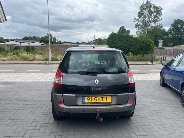 Occasion Renault Scénic II Authentique 163 PK (119 kW) 2005 Zwart MPV