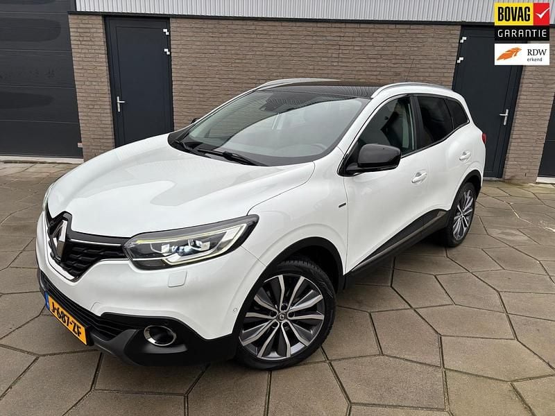 Wit (metallic) Gebruikt 2015 Renault Kadjar Bose Edition SUV | € 9.595 (Duur) - Afbeelding 1/4