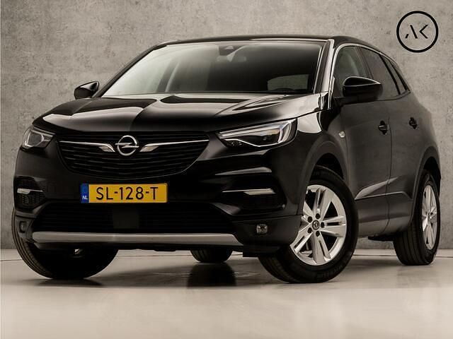 Zwart Gebruikt 2018 Opel Grandland X Executive SUV | € 12.945 (Eerlijke prijs) - Afbeelding 1/4
