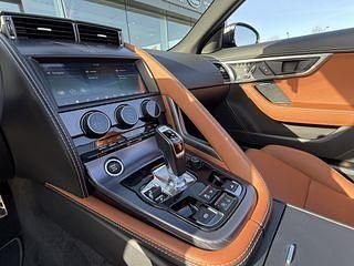 Occasion Jaguar F-Type R-Dynamic 452 PK (332 kW) 2021 Carpathian grey (grijs metallic)bruin Cabriolet