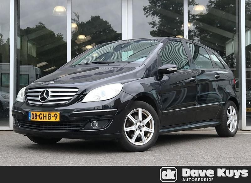 Zwart Gebruikt 2008 Mercedes B170 MPV | € 3.950 (Eerlijke prijs) - Afbeelding 1/4