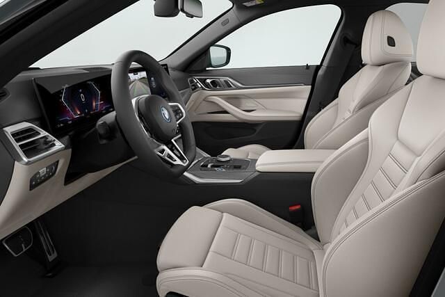 Nieuw BMW i4 M Sport 210 kW (286 PK) 2025 Bmw individual dravitgrau (c36) Sedan