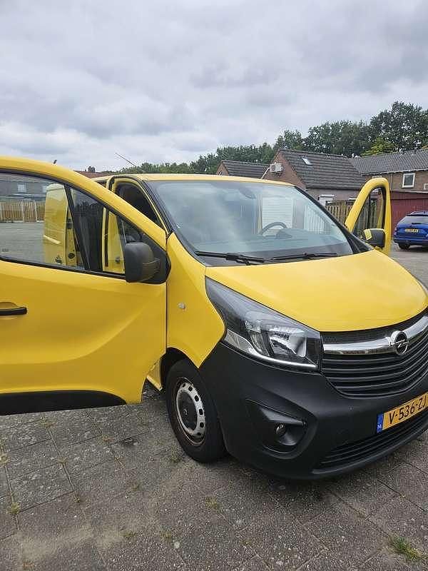 Gebruikt 2016 Opel Vivaro Van | € 8.000 (Goede deal) - Afbeelding 1/4