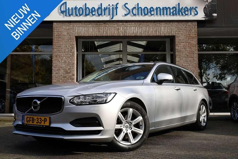 Grijs Occasion 2017 Volvo V90 Momentum Stationwagen | € 26.995 (Goede deal) - Afbeelding 1/4