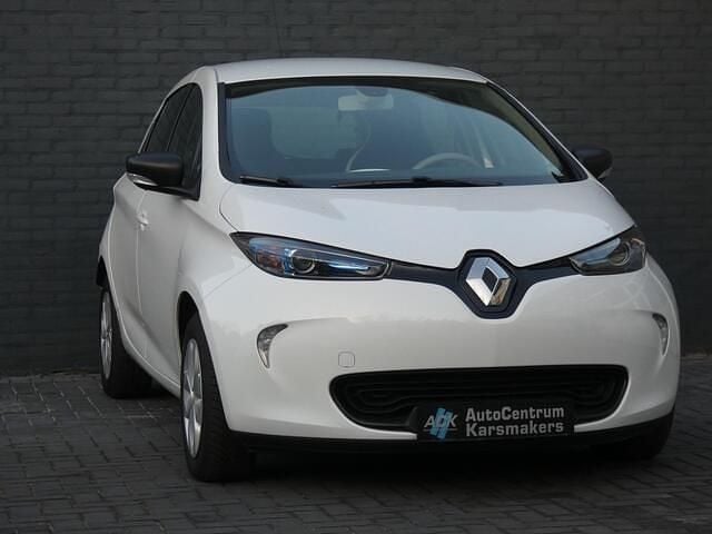 Occasion Renault Zoe Life 67 kW (92 PK) 2019 Wit (metallic) Hatchback