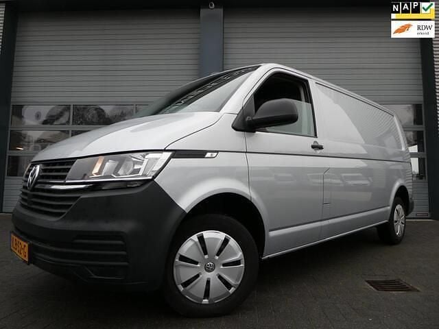 Grijs Gebruikt 2021 VW T6.1 Van | € 19.900 (Super prijs) - Afbeelding 1/4