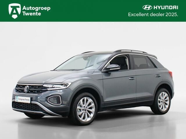 Grijs Gebruikt 2025 VW T-Roc Business SUV | € 37.450 (Eerlijke prijs) - Afbeelding 1/4
