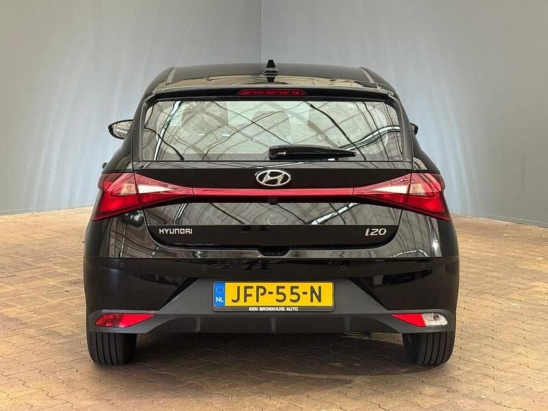 Occasion Hyundai i20 Comfort 2022 Zwart Hatchback