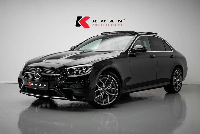 Gebruikt 2021 Mercedes E300 AMG line Sedan | € 47.950 (Iets duurder) - Afbeelding 1/4