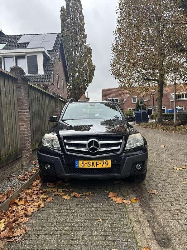 Zwart Gebruikt 2008 Mercedes GLK350 SUV | € 7.500 (Super prijs) - Afbeelding 1/4
