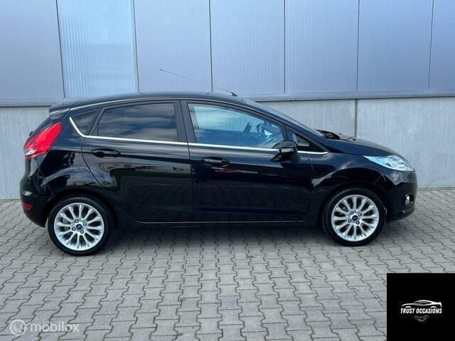 Occasion Ford Fiesta Titanium 97 PK (71 kW) 2010 Zwart Hatchback