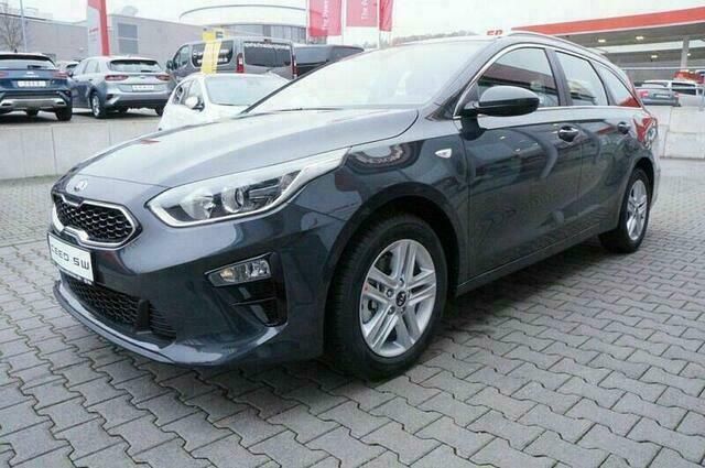 Grijs Gebruikt 2020 Kia Ceed 2 Stationwagen | € 17.000 (Duur) - Afbeelding 1/4
