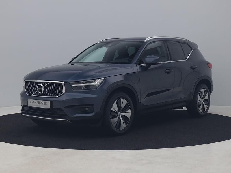 Blauw Gebruikt 2021 Volvo XC40 Inscription SUV | € 28.400 (Super prijs) - Afbeelding 1/4