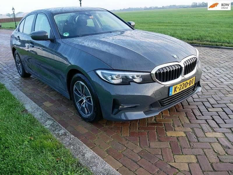 Occasion BMW 316 Executive 122 PK (89 kW) 2020 Grijs Sedan