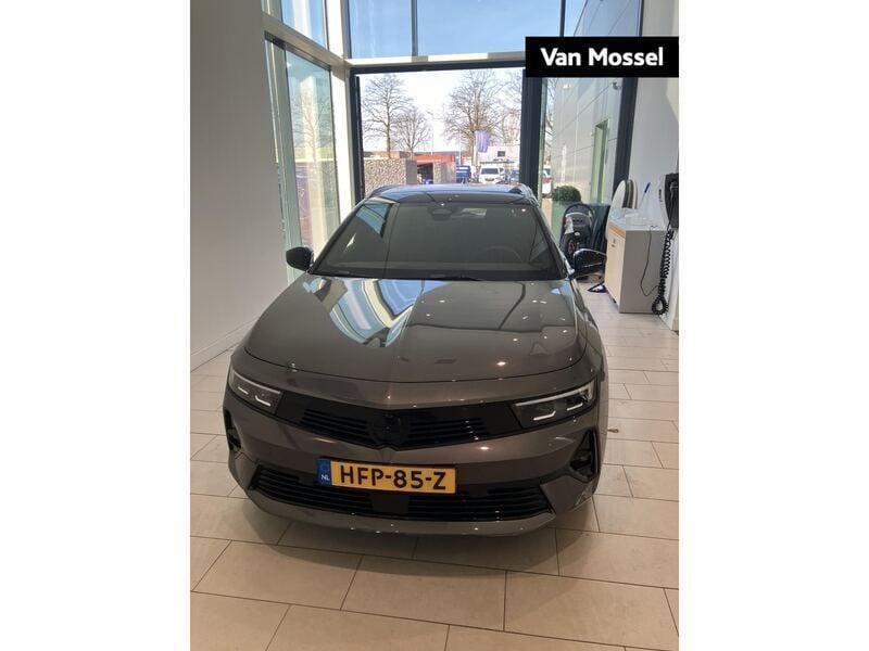 Grijs Gebruikt 2025 Opel Astra Stationwagen | € 36.900 (Duur) - Afbeelding 1/4