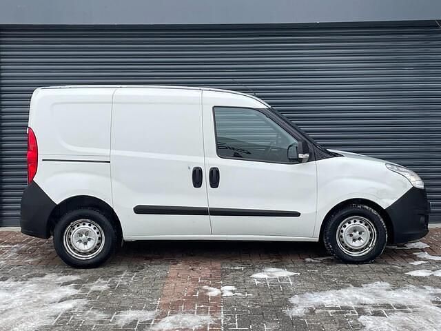 Occasion Opel Combo Edition 95 PK (69 kW) 2018 (metallic) Van