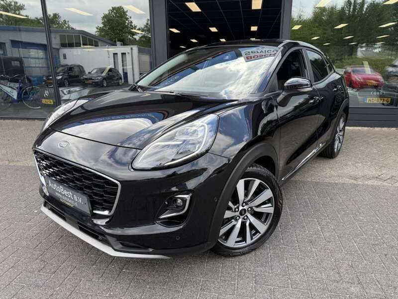 Zwart Gebruikt 2021 Ford Puma Titanium SUV | € 20.950 (Eerlijke prijs) - Afbeelding 1/4