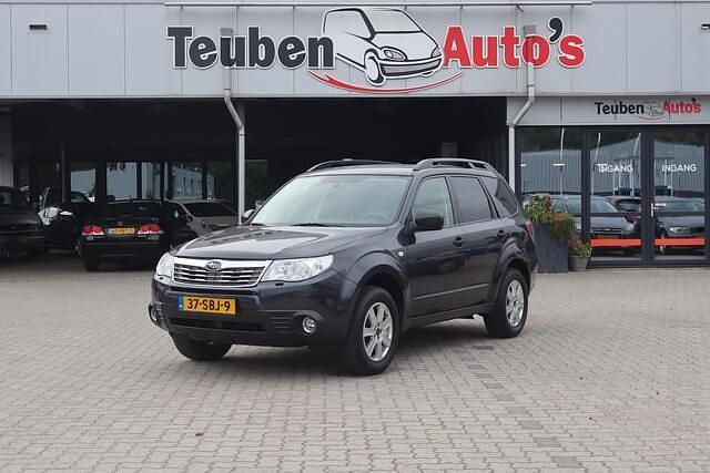 Grijs Gebruikt 2011 Subaru Forester SUV | € 9.895 (Eerlijke prijs) - Afbeelding 1/4