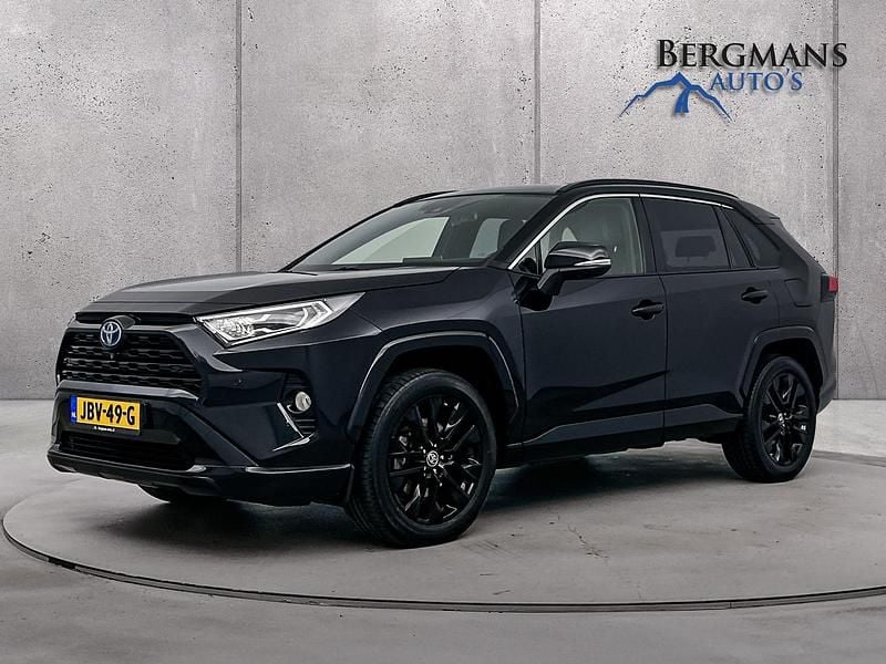 Zwart Gebruikt 2021 Toyota RAV4 Hybrid Edition SUV | € 34.900 (Eerlijke prijs) - Afbeelding 1/4
