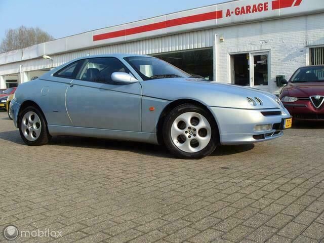 Occasion Alfa Romeo GTV 200 PK (147 kW) 1999 Blauw Coupé