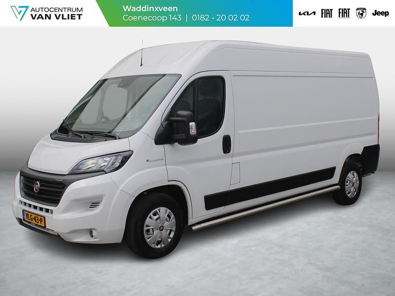 Wit Occasion 2021 Fiat E-Ducato Van | € 19.990 (Iets duurder) - Afbeelding 1/4