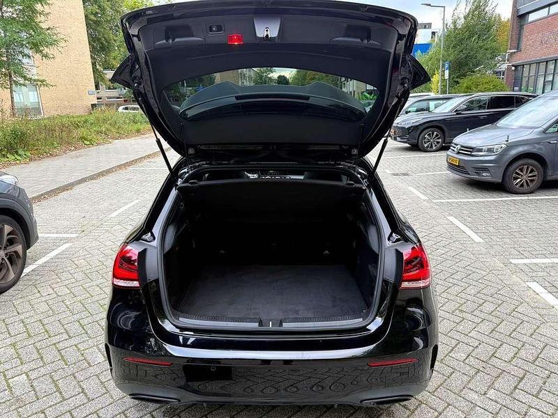 Occasion Mercedes A250 Premium Plus 224 PK (164 kW) 2020 Zwart Hatchback